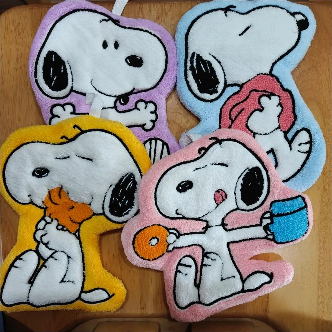 Is This $4 Kawaii Snoopy Towel a Must-Have for Your Kitchen?