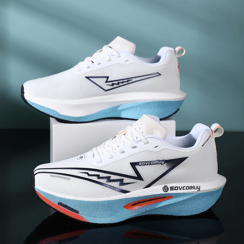 Can a $21 Pair of Mesh Running Shoes Really Rival Big Brands?