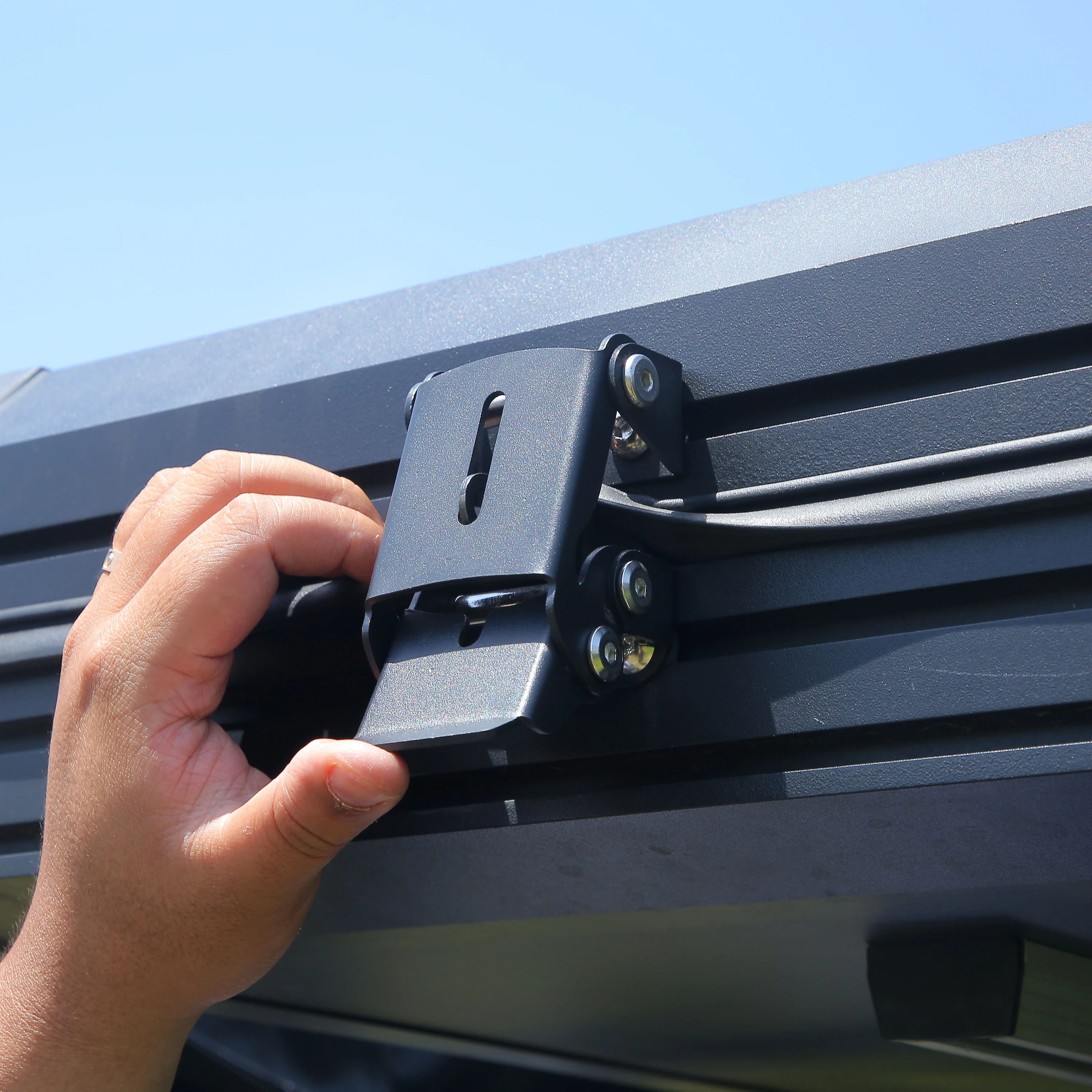 Can You Really Get a Hard Shell Rooftop Tent Under $900? Review